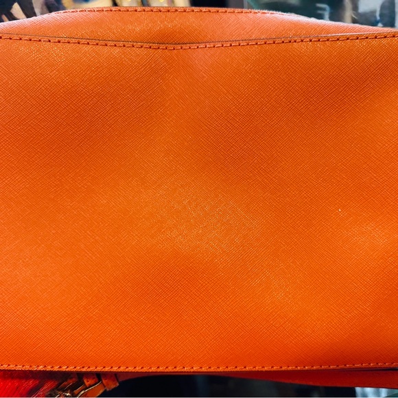 Michael Kors Jet Set Crossbody Orange Saffiano Leather - Picture 2 of 7